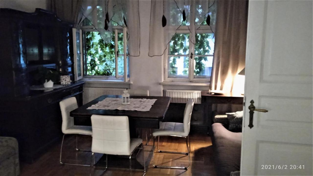 Florianska Old Town Apartment คราคูฟ ภายนอก รูปภาพ